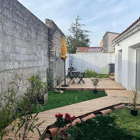 Apartment Maison T2 Avec Patio